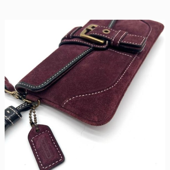 COACH EXTREMELY RARE SOHO, Suede Burgundy Clutch - Picture 10 of 12